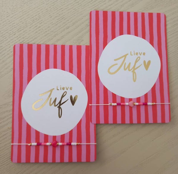 Kaart met armbandje - Lieve juf