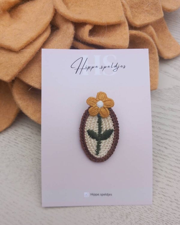 Alligator - Autumn