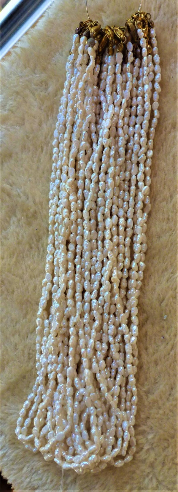 Dunne zoewaterkettingen.