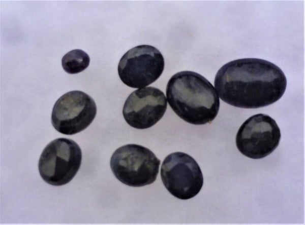 Saffier voor in ringen e.d.   Fac. en niet Fac.