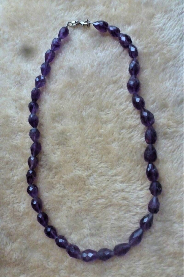 Amethist druppel Facet AAA +- 8 bij 12 mm