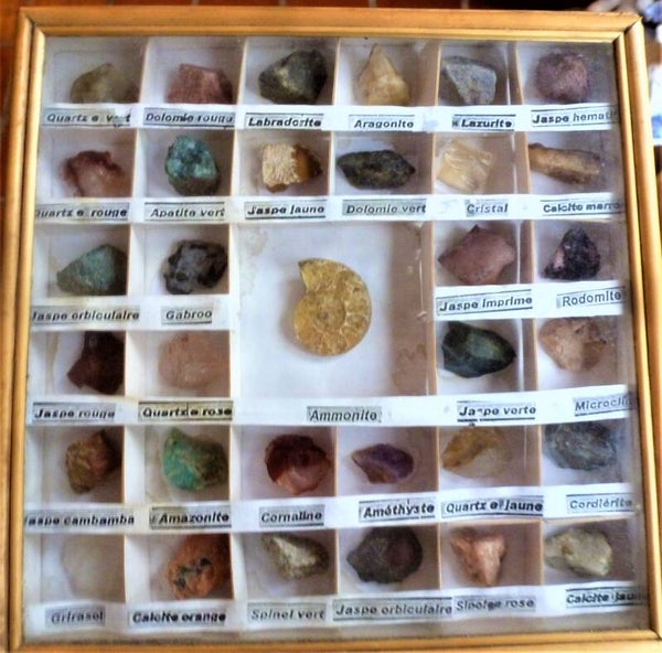 Mooie doos mineralen uit Brazil