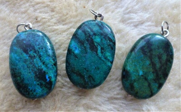 chrysocolla  20 bij 30 mm