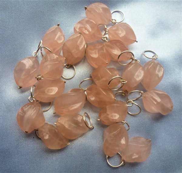 Rozenkwarts gedraaid