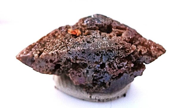 Dit is een ZELDZAME anataas kristal dubbeleinder  6