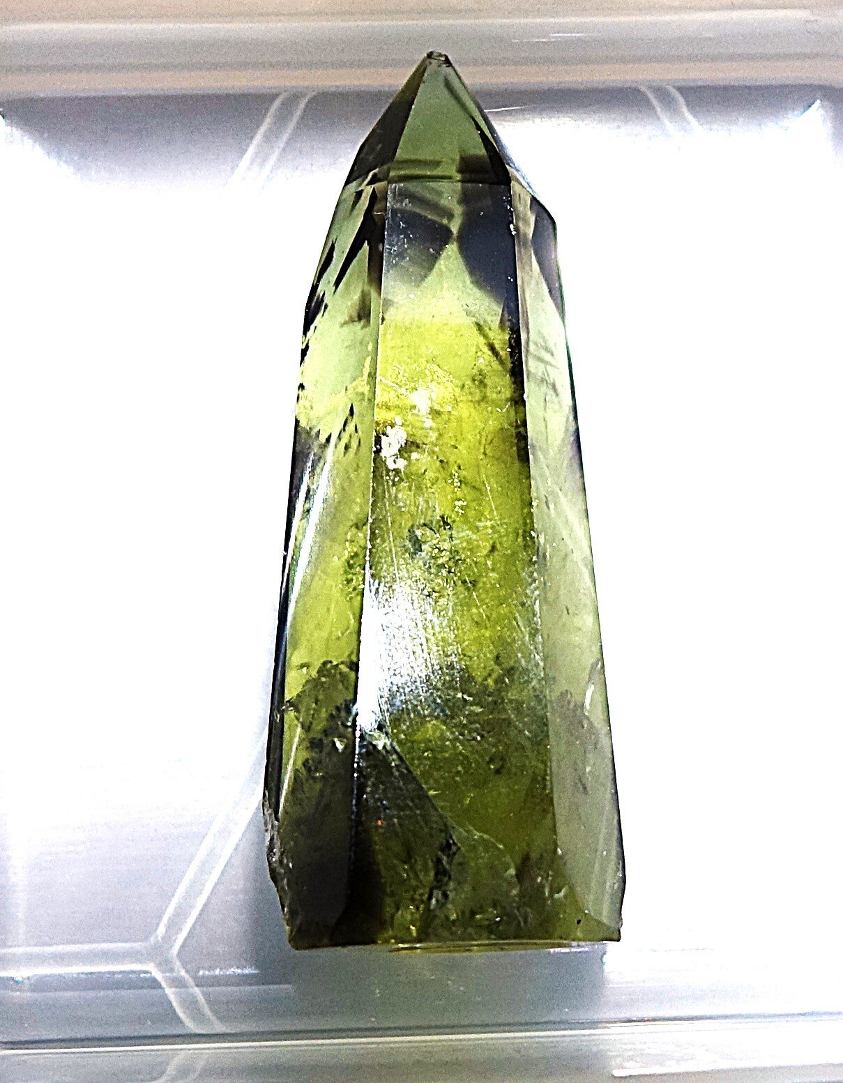 Dit is een natuurlijke Citrien met Rookkwarts uit Madagaskar , Zeldzaam.