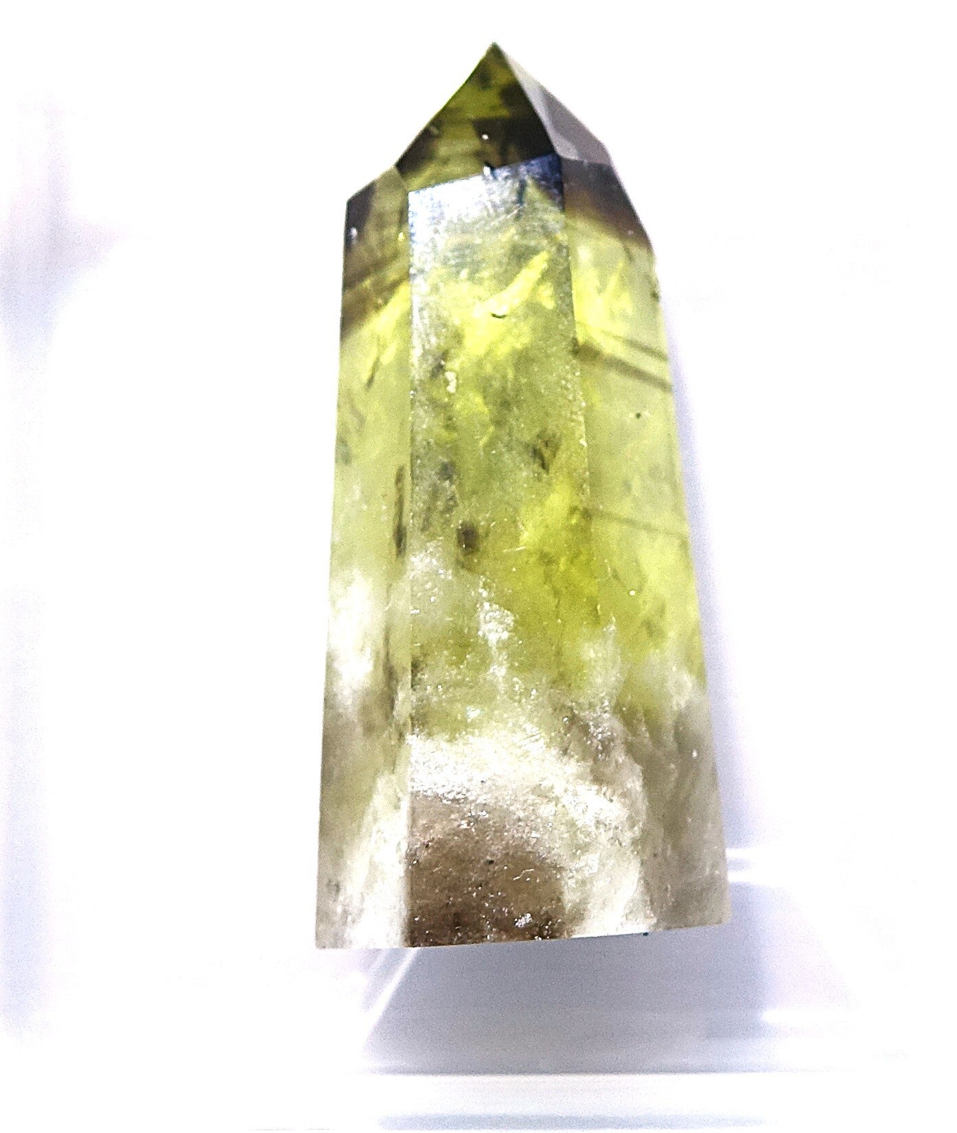 Dit is een natuurlijke Citrien met Rookkwarts uit Madagaskar , Zeldzaam.