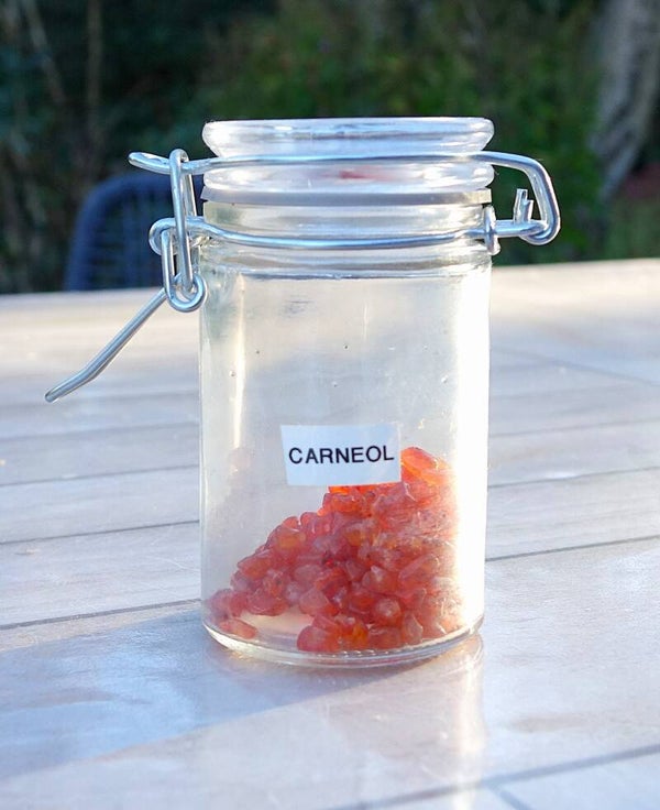 Mineralenglaasje met  Carneol 11