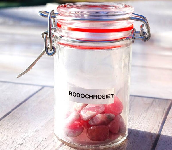 Mineralenglaasje met  Rodochrosiet 9