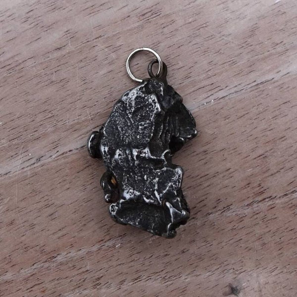 Mooie ijzer-Meteoriet hanger