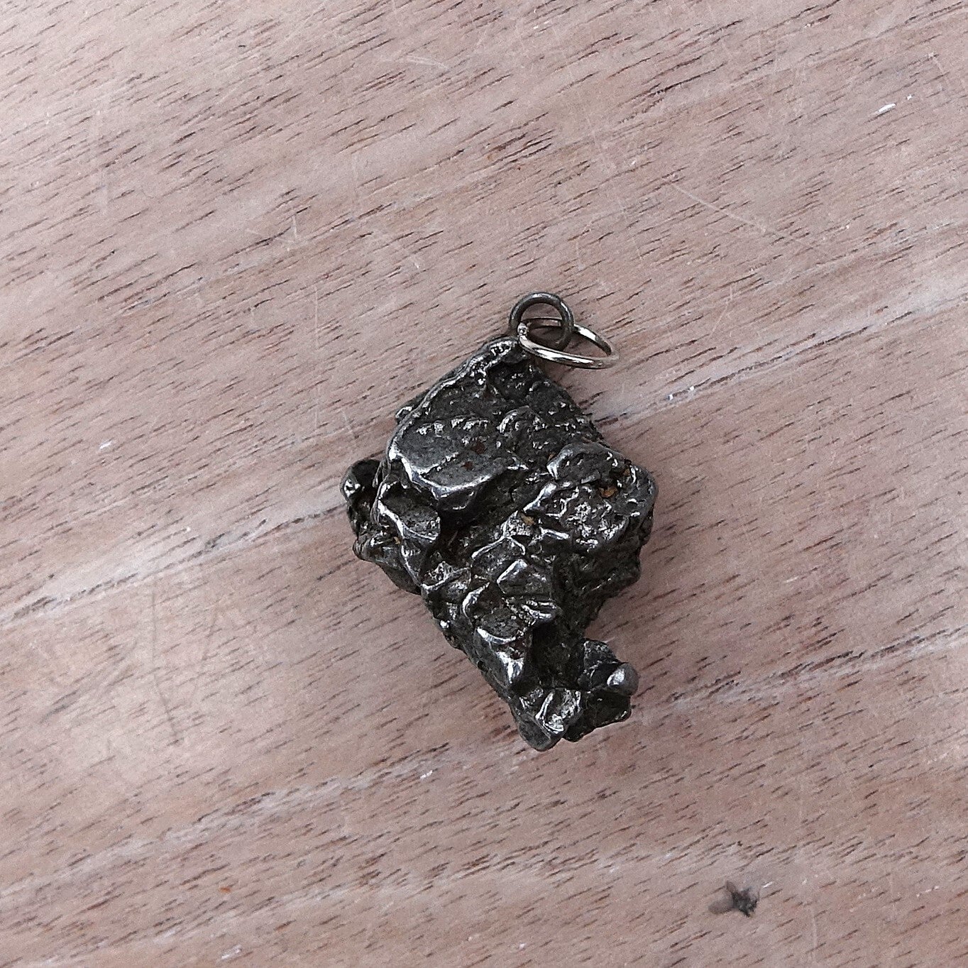 Mooie ijzer-Meteoriet hanger