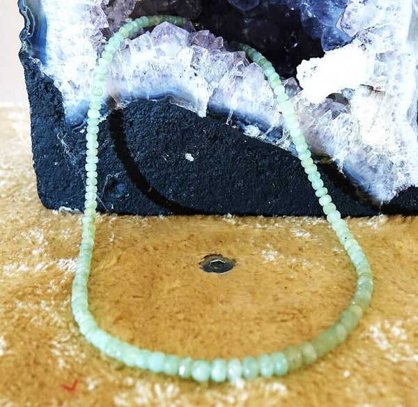 Mooie facet Smaragd collier uit Brazilië ..