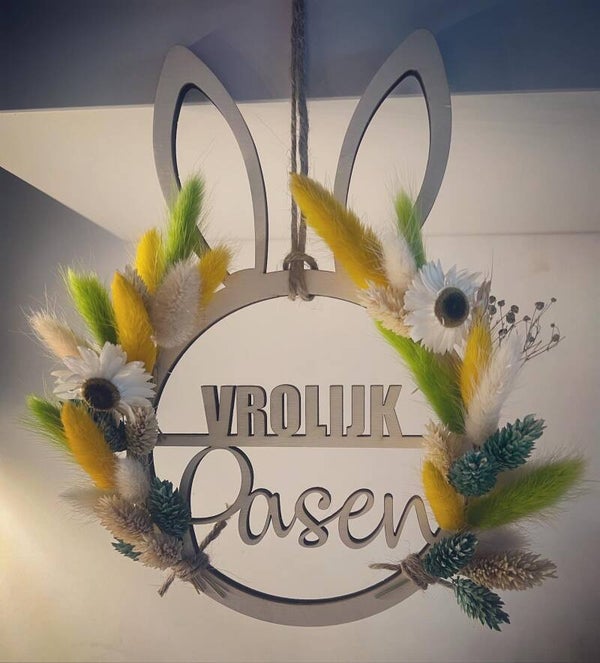 Hanger met droogbloemen Vrolijk Pasen