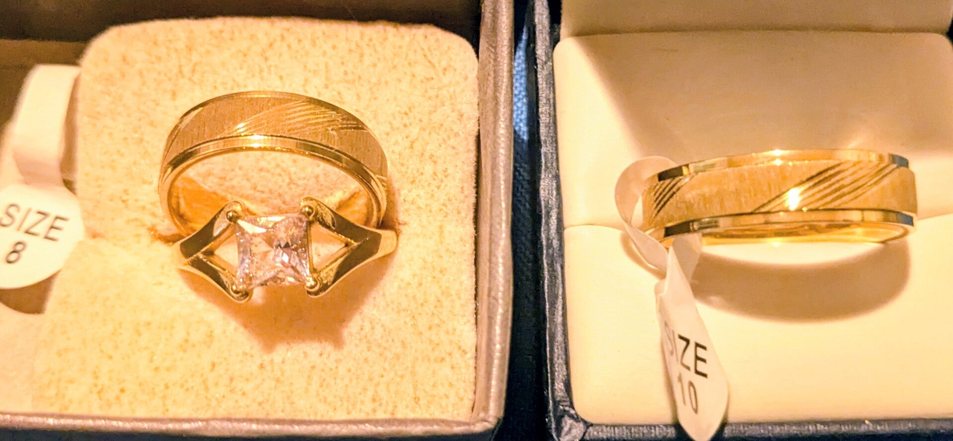 Wedding set Gold plated  Large CZ Princess Cut Stone with Beautiful Bands