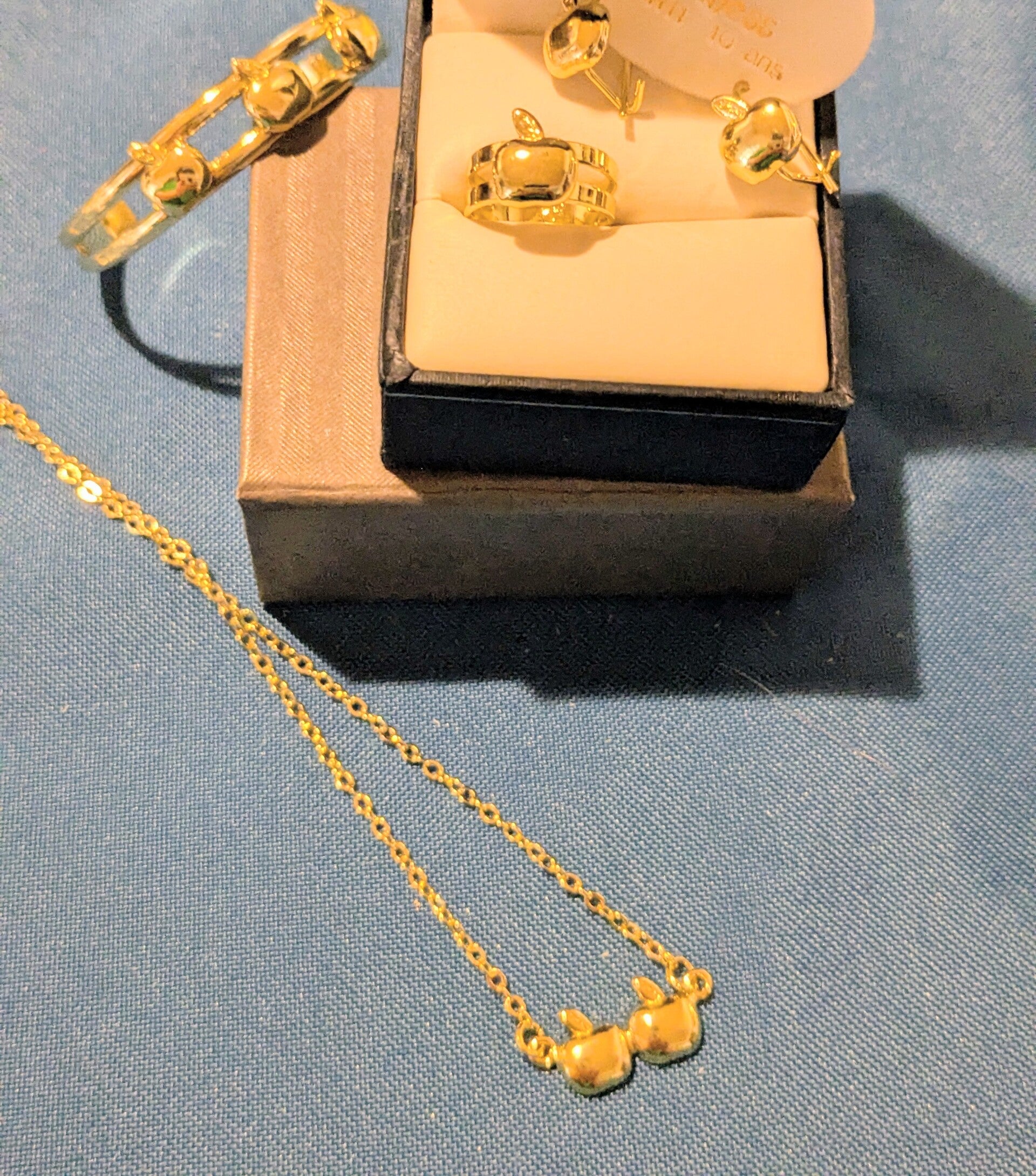 Girls Gold Plated Necklace, Earrings, Ring and Bracelet with Beautiful  Apple Design