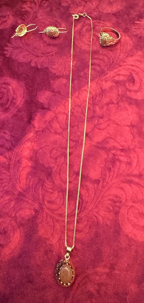 Women Gold Color Necklace, Ring and Earrings. Beautiful Round Brown Marble like Stone design