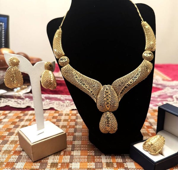 Beautiful Gold Tone Large Necklace, Ring, and Earrings with Thick Elegant Designs