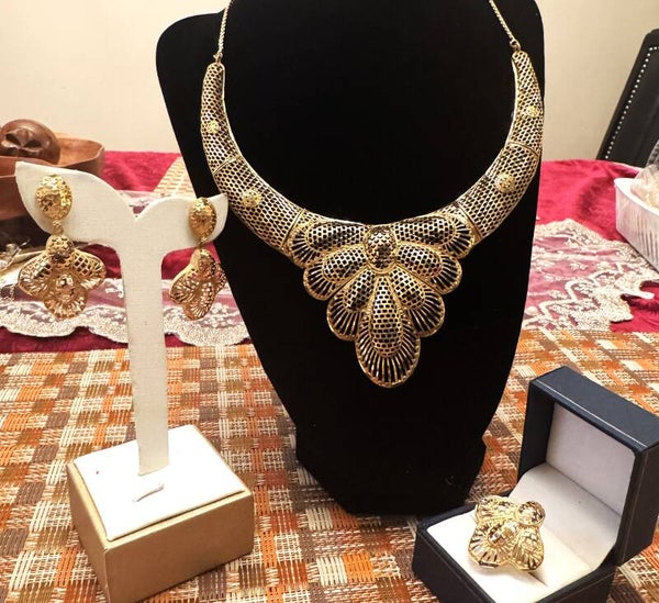 Beautiful Gold Tone Large Necklace, Ring, and Earrings with Elegant Designs