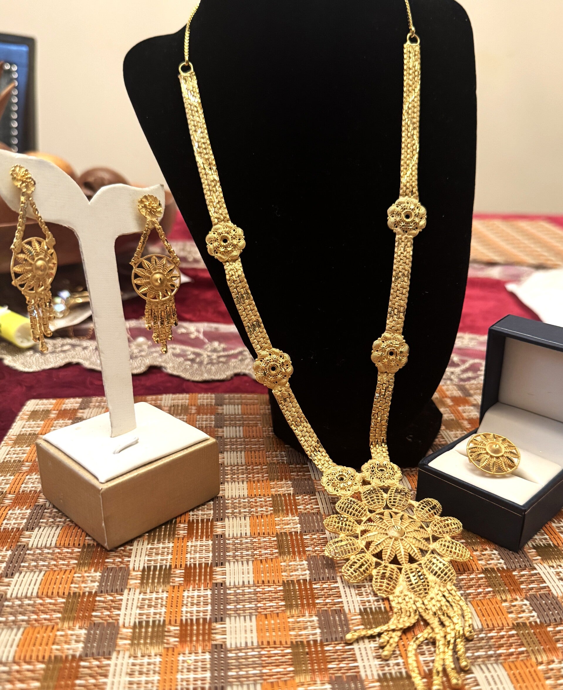 Beautiful Gold Tone Long Necklace, Ring, and Earrings with Elegant Sun Flower Design
