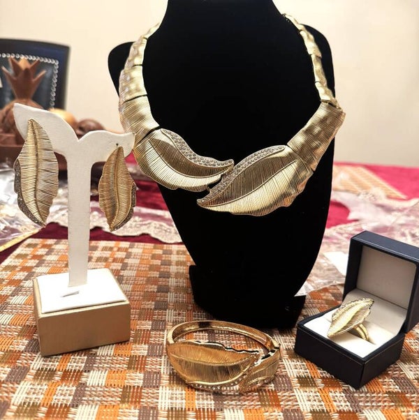 Beautiful Gold Leaf Necklace, Bracelet, Ring and Earrings Design with CZ Stones