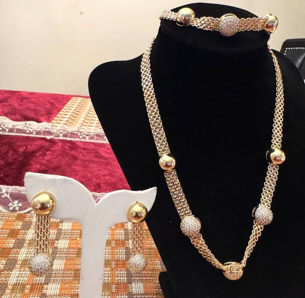 Beautiful Gold Color Necklace, Bracelet and Earrings with Large Circle Design and White Stones