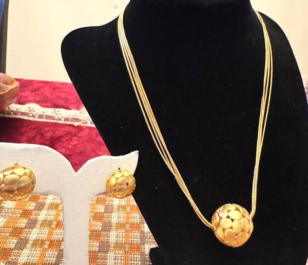 Beautiful Gold Color Necklace and Earrings 4 Chains with Small Circles to Make Hollow Large Circle Design