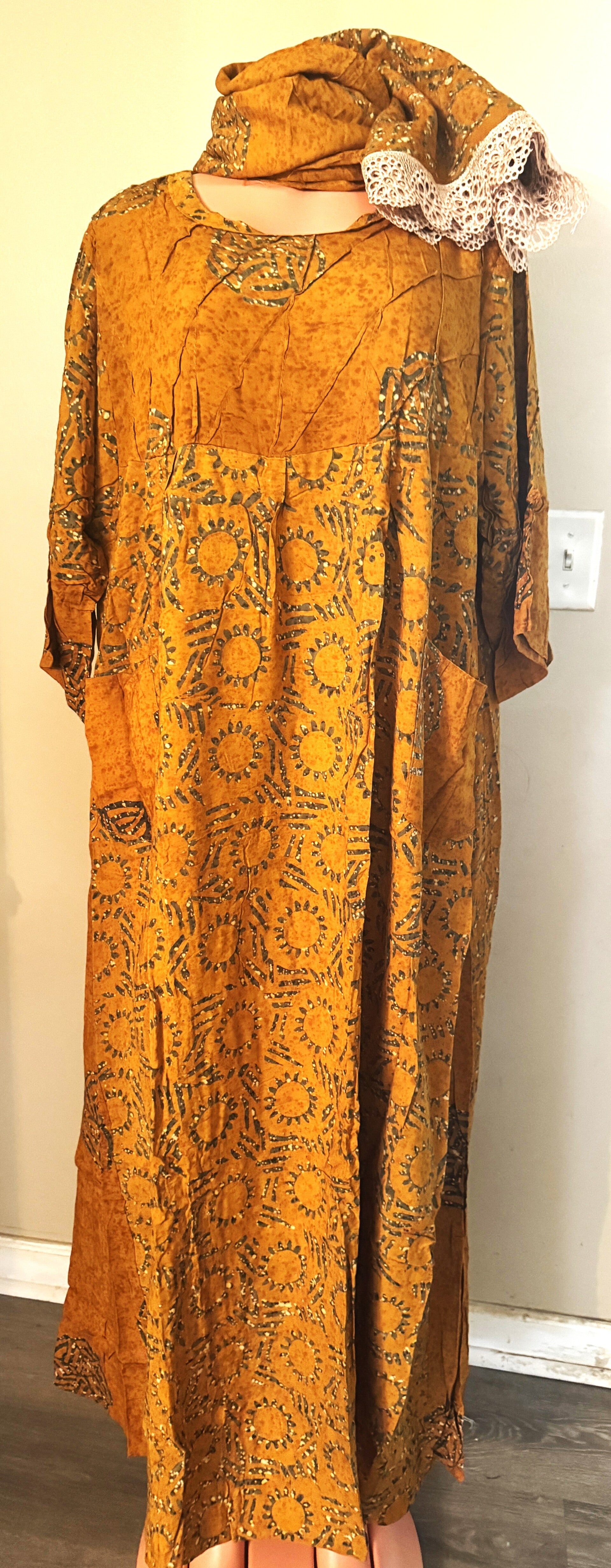 Beautiful Dress and Scarf/Hair Tie