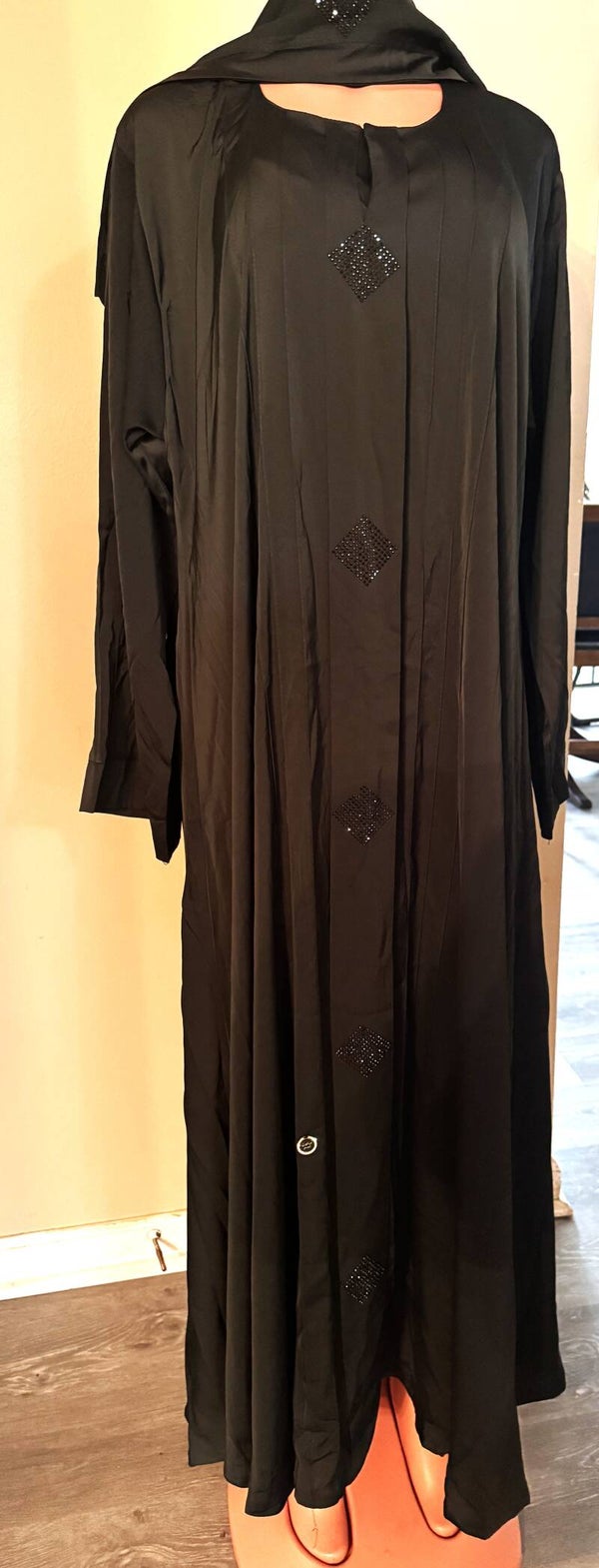 Elegant Abaya Dress With Hair Scarf