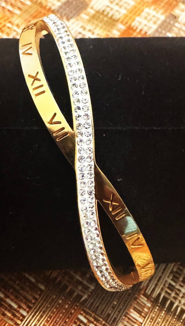 Beautiful Gold Plated Bracelet