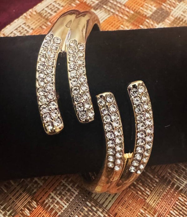 Beautiful Gold Plated Bracelet