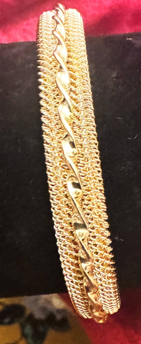 Beautiful Gold Plated Bracelet