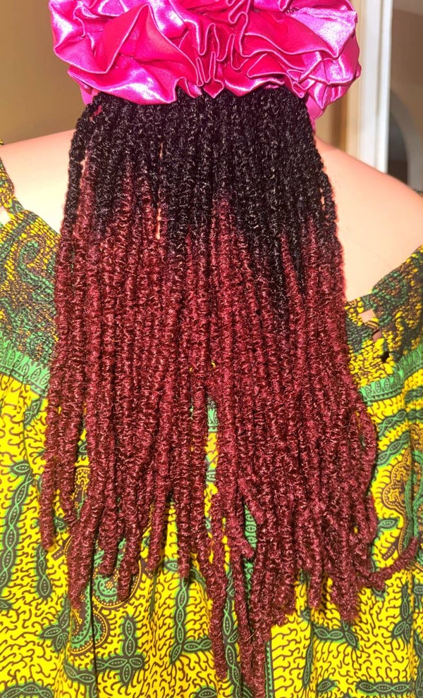 14 inch Kinky Twist Maroon and  Black back cap