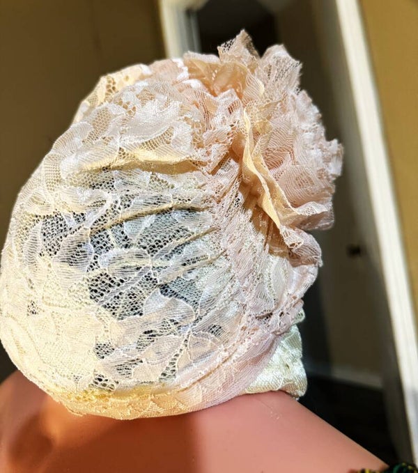 Women Hats/Caps
