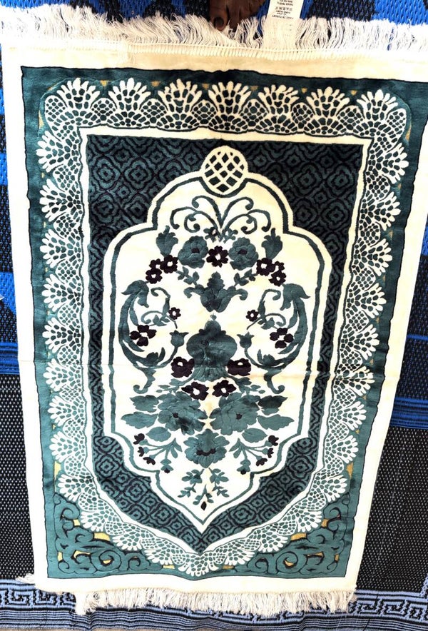 Islamic Prayer Mate Rugs Large