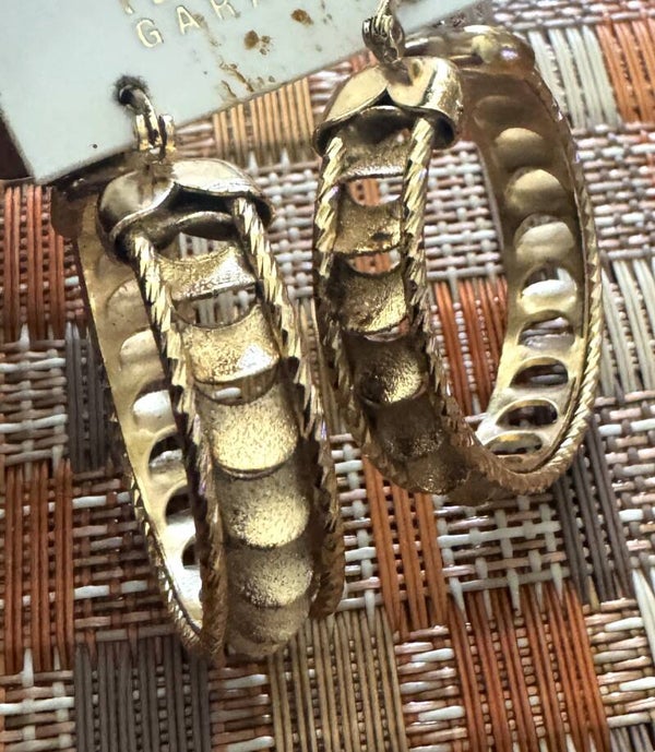 Medium Hoops Earrings