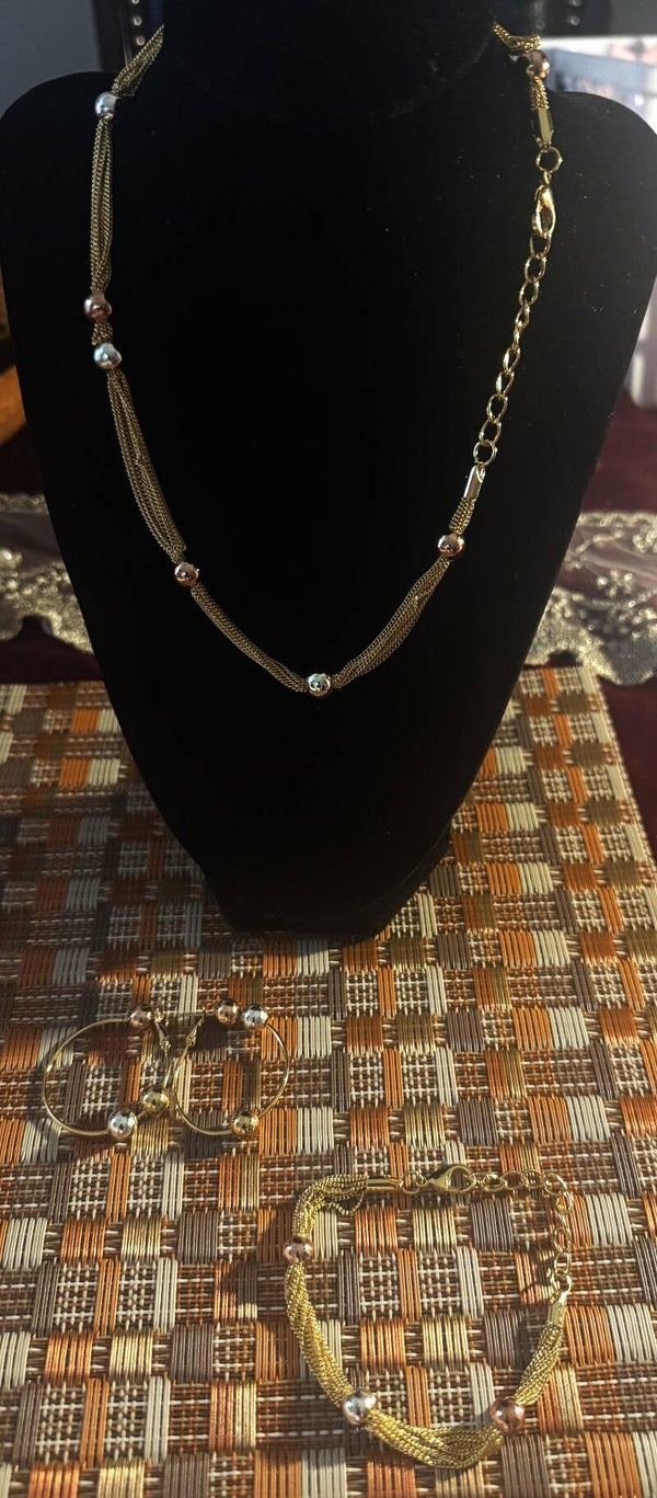 Women Jewelry Set.