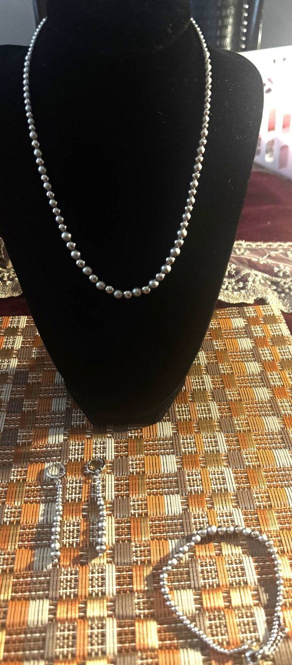 Women Jewelry Set.