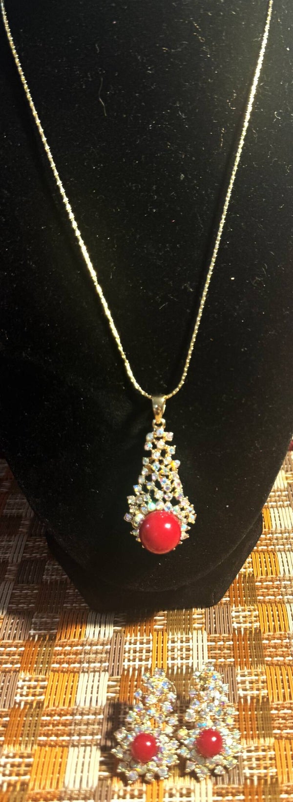 Women Jewelry Set.