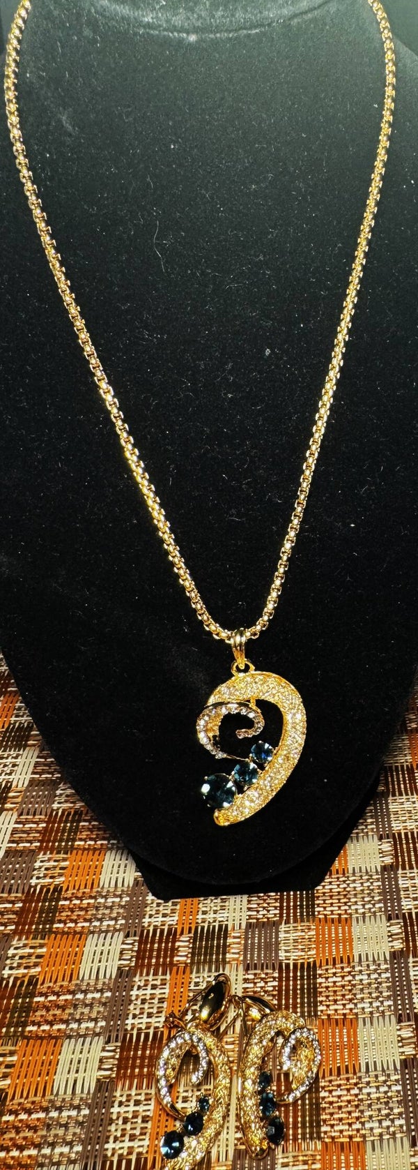 Women Jewelry Set.