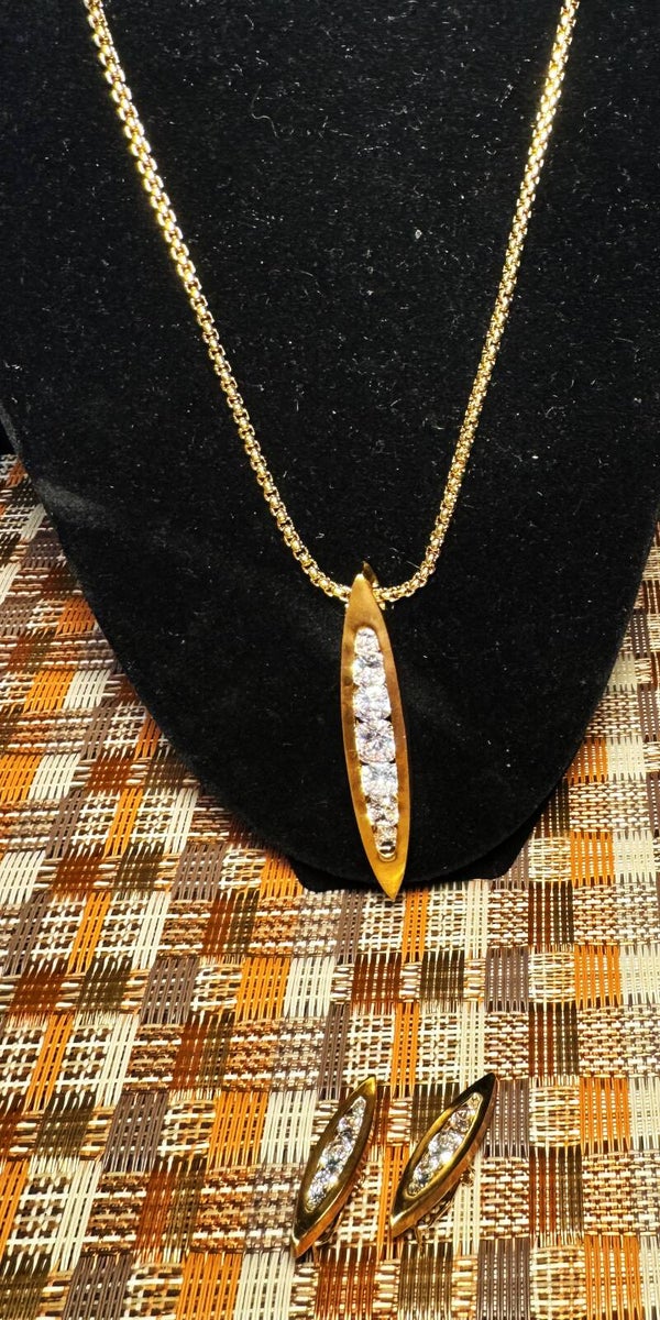 Women Jewelry Set.