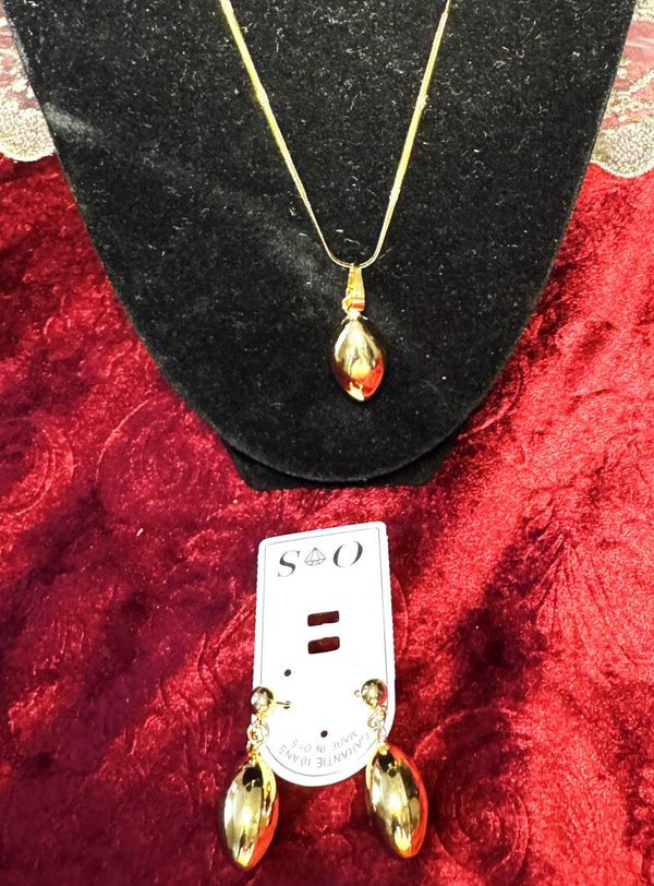 Women Jewelry Set.