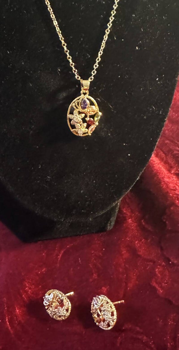 Women Jewelry Set.