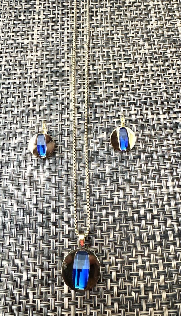 Fashion Jewelry Set..