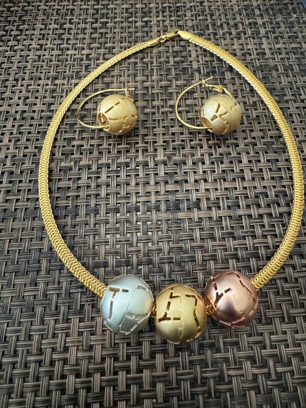 Choker Set