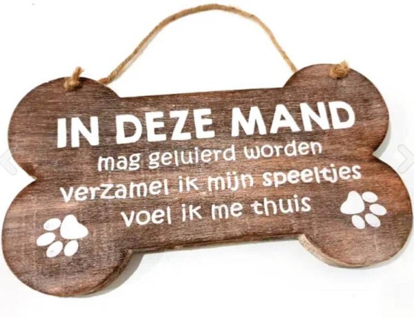 Bot hangend, in deze mand