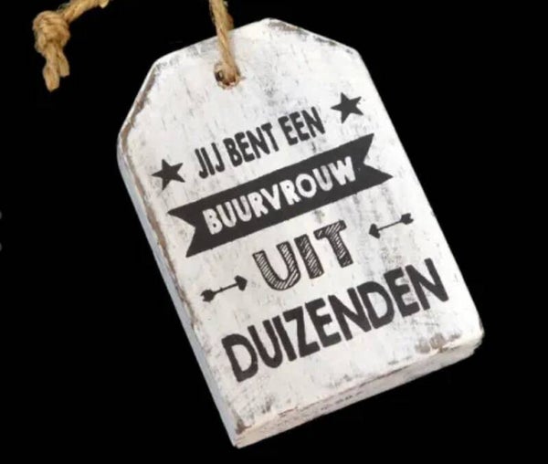 Hangend label, buurvrouw