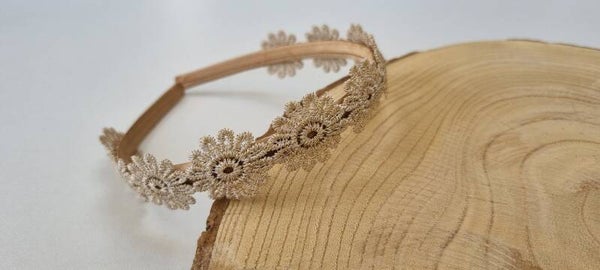 Diadeem 6