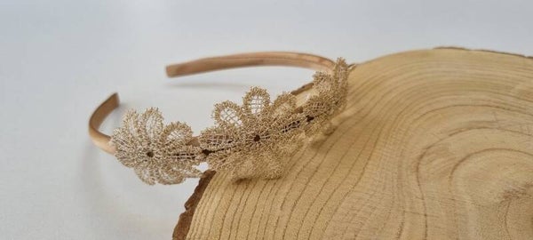 Diadeem 9