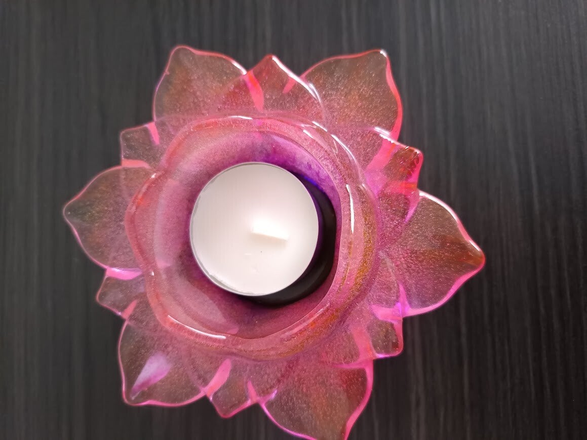 Theelichthouder lotus