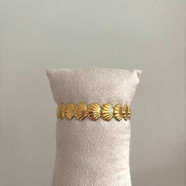 bangle - shells goud